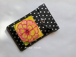 Housse Iphone 5,portable,simili cuir noir,petits pois,tissu fleur